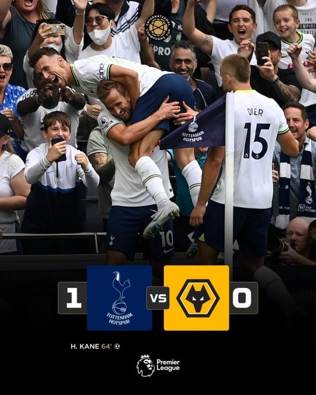 IM体育世界杯2026-佛罗伦萨神奇逆转，豪取三连胜展示实力