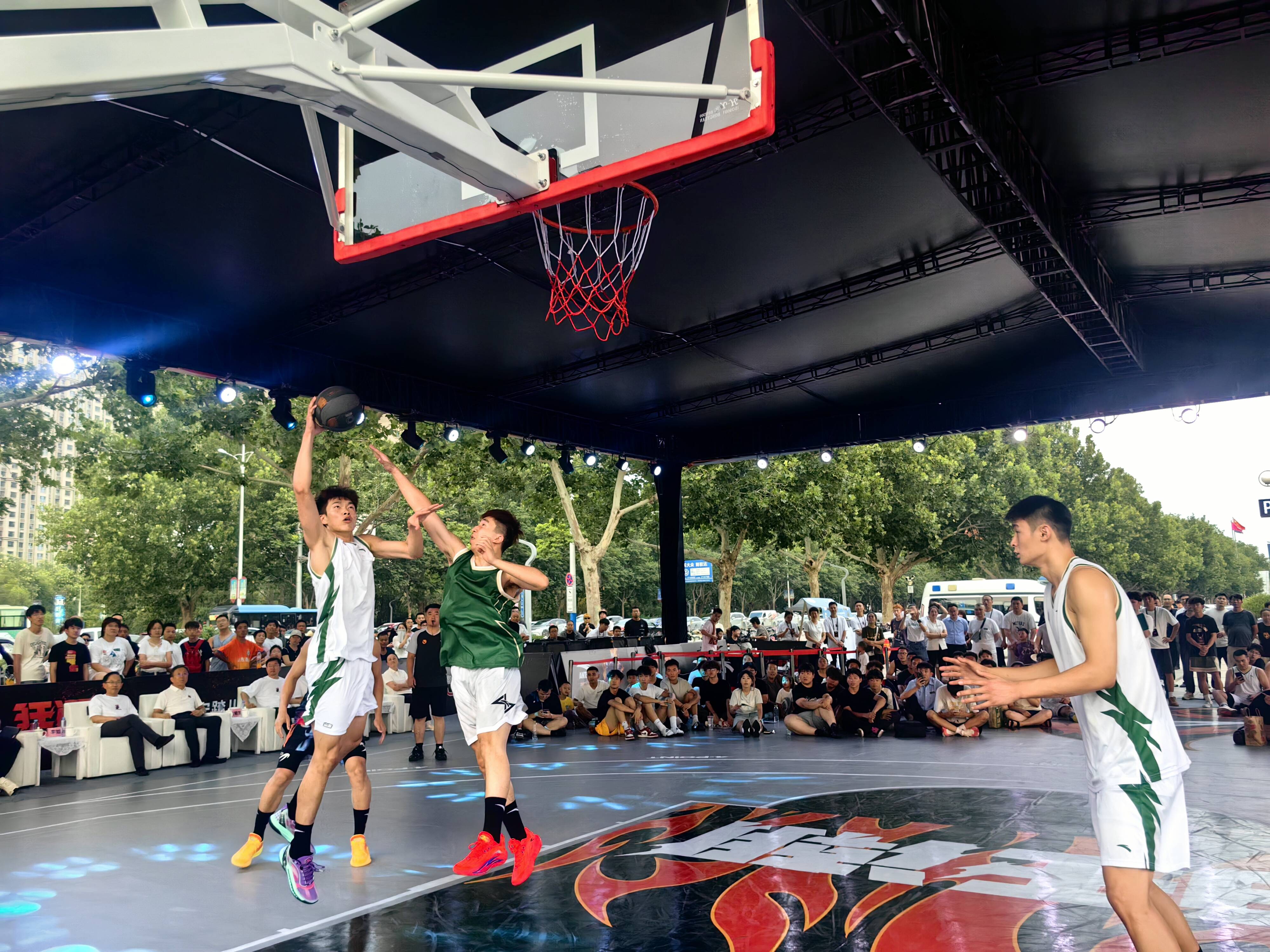 惊心动魄的篮球赛事即将上演